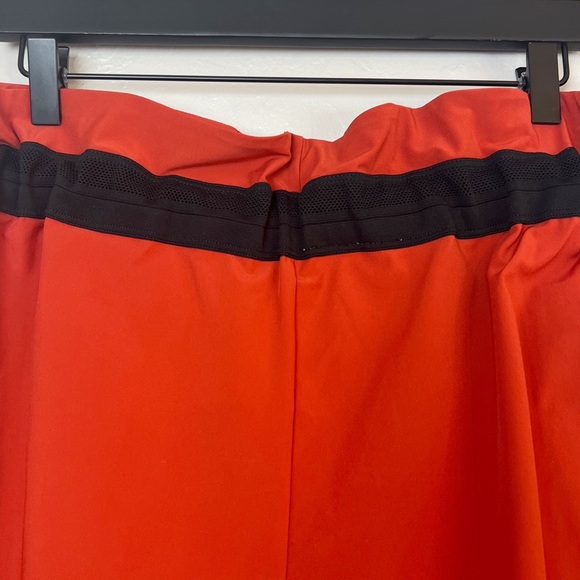 ✖️SOLD✖️•NIKE X Naomi Osaka• Utility Tennis Shorts in Cinnabar Red Size Medium - Picture 9 of 15